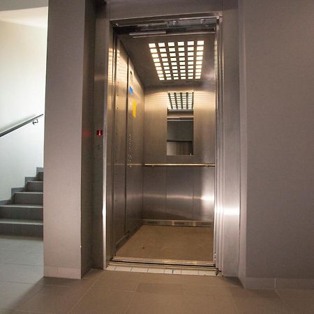 Apartament W Cieplicach Deluxe Jelenia Gora Ngoại thất bức ảnh